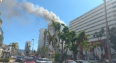 Se incendia el hotel Emporio (Acapulco) en plena recuperación tras el huracán Otis | Foto: Luiz Ponce vía Twitter
