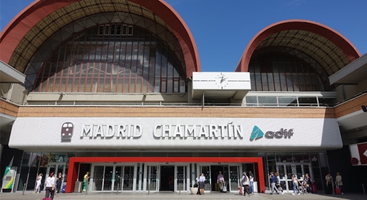 Entrada principal de la estación de tren Madrid Chamartín Clara Campoamor | Foto: Adif