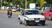 Turistas denuncian una presunta trama mafiosa entre taxistas y Migración en el aeropuerto de Cancún (México) | Foto: Taxi Aeropuerto Cancún