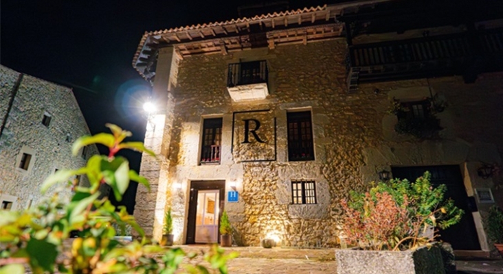 Fachada principal del nuevo hotel Bestprice en Santillana del Mar (Cantabria) | Foto: Bestprice