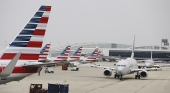 Colas de aviones con los colores de la bandera estadounidense | Foto: American Airlines
