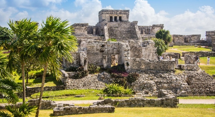 Discover Airlines Tulum