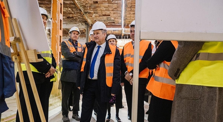 El ministro de Industria y Turismo de España, Jordi Hereu, durante su visita a las obras de la nueva sede de ONU Turismo en Madrid | Foto: La Moncloa