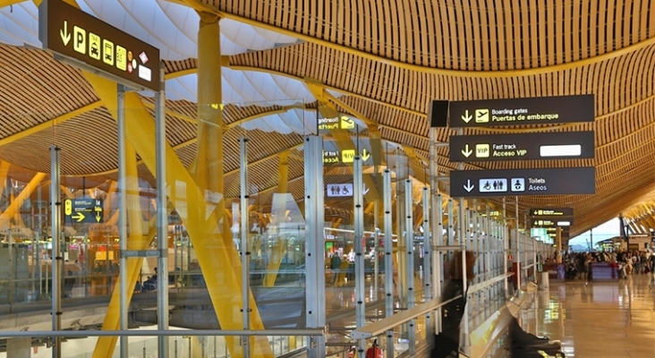 Interior de la T4 del Aeropuerto Adolfo Suárez Madrid Barajas | Foto: Aena