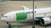 Prohibido pisar un aeropuerto en tres años condenan a ecologistas que asaltaron un avión Foto Greenpeace