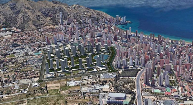 La Comunidad Valenciana se ve obligada a aclarar: "Ningún hotel a menos de 200 metros de la costa" | Proyecto de urbanización Benidorm (Alicante) | Foto: Visit Benidorm