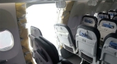 Boeing 737 MAX 9 de Alaska Airlines sin el panel de fuselaje