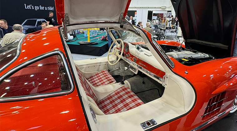 Interior de un Mercedes-Benz 300 SL 'Gullwing' | Foto: Tourinews©