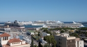 La 'Plataforma contra los Megacruceros' coloca dos nuevos medidores de contaminación en Palma | Foto: APB