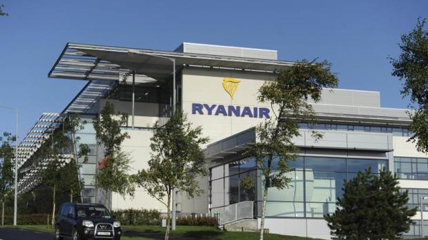 O'Leary reacciona ante su crisis prometiendo mejoras salariales | Sede de Ryanair
